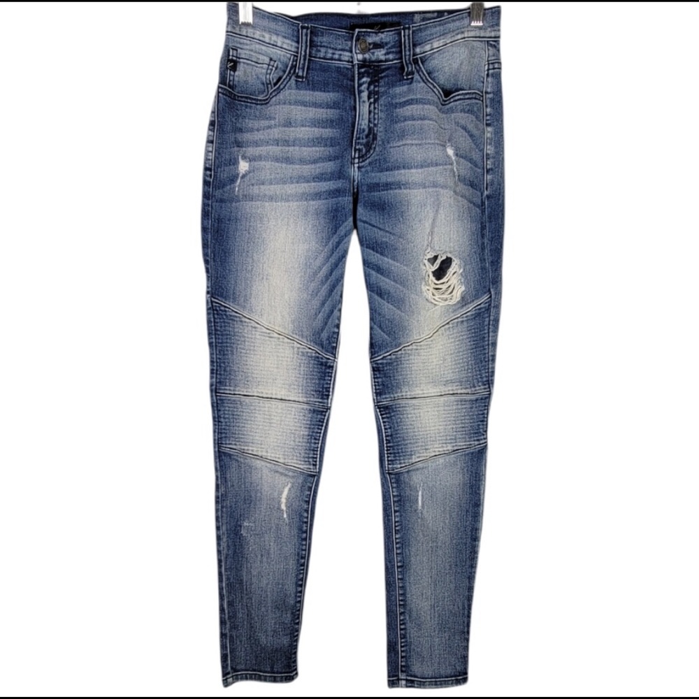 EUC KanCan Distressed Moto Skinny Jeans SZ 5/26